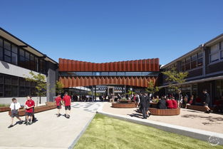 天桥画廊 文化建筑的艺术交融