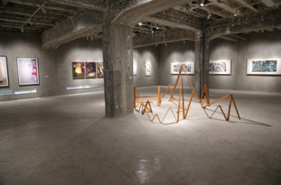 奇异果展览盛大开幕 陌上画廊正式入驻798艺术区