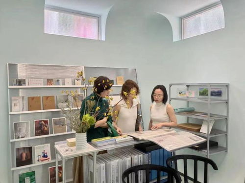 这家画廊,用小红书拉近艺术与大众的距离